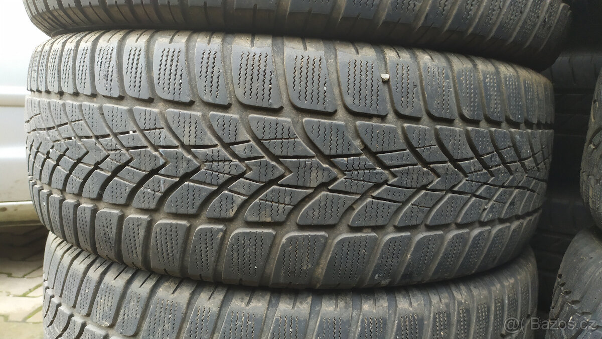 205/60 R16 92H Dunlop M+S - 3