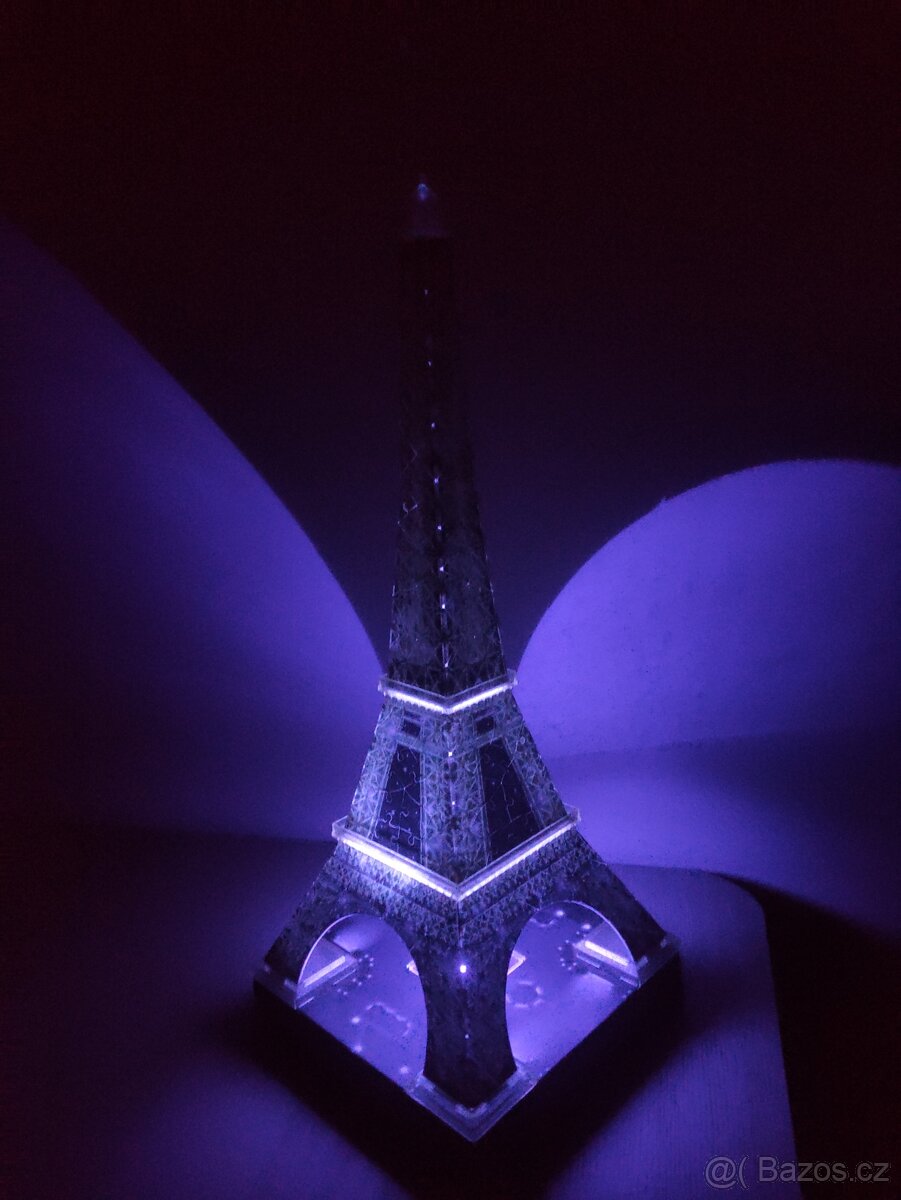 Ravensburger 3D noční Eiffelova věž - 3