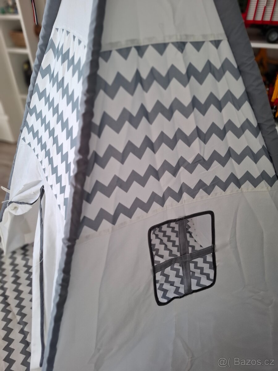 Teepee - 3