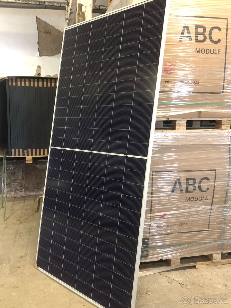 Solární panel 565wp Huasun bifacial Silver/ frame - 3