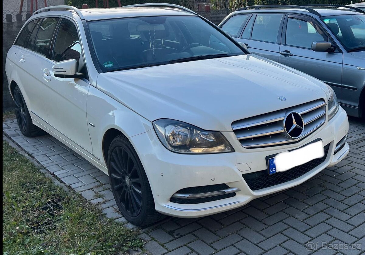 Mercedes-Benz W204 C180 BlueEfficiency Wagon - 3