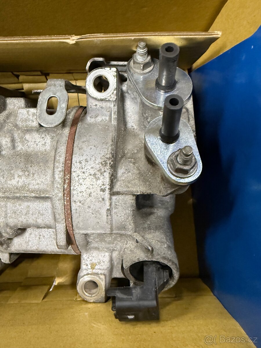 Kompresor klimatizace DENSO Peugeot Citroen - 3