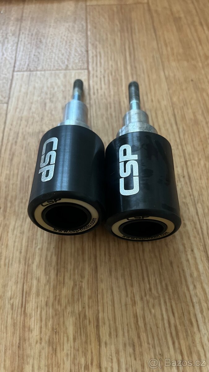 Suzuki gsxr 600 k4 - 3