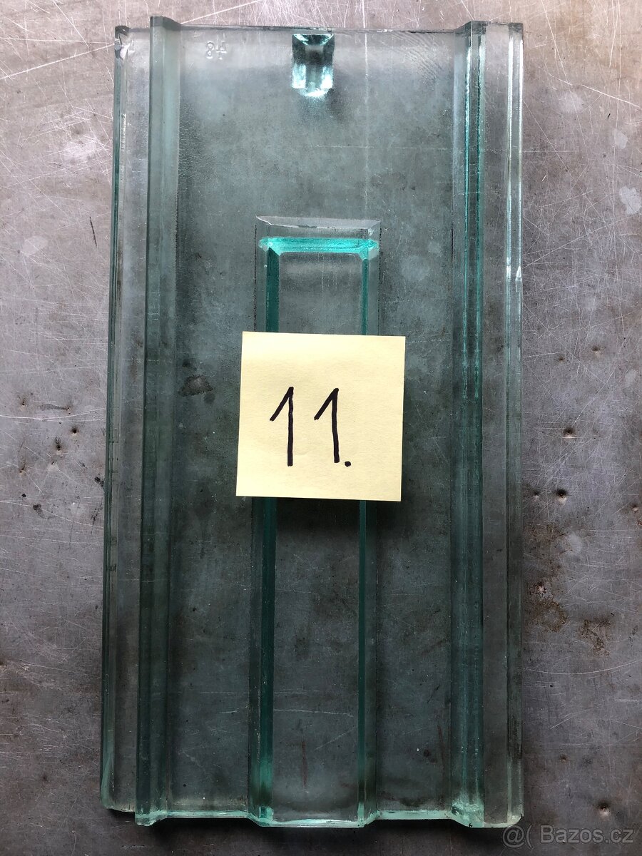 Prosvětlovací skleněná střešní taška - 3