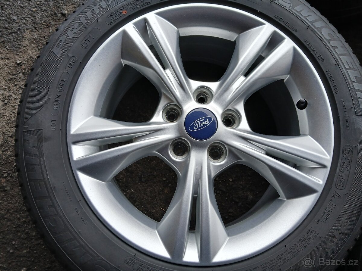 Prodám sadu Orig ALU kol Ford 215/55R16 letní - 3