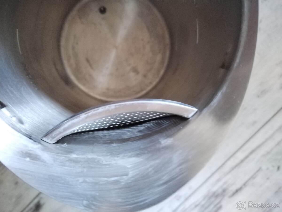 Rychlovarná konvice Catler KE 4014 - 3