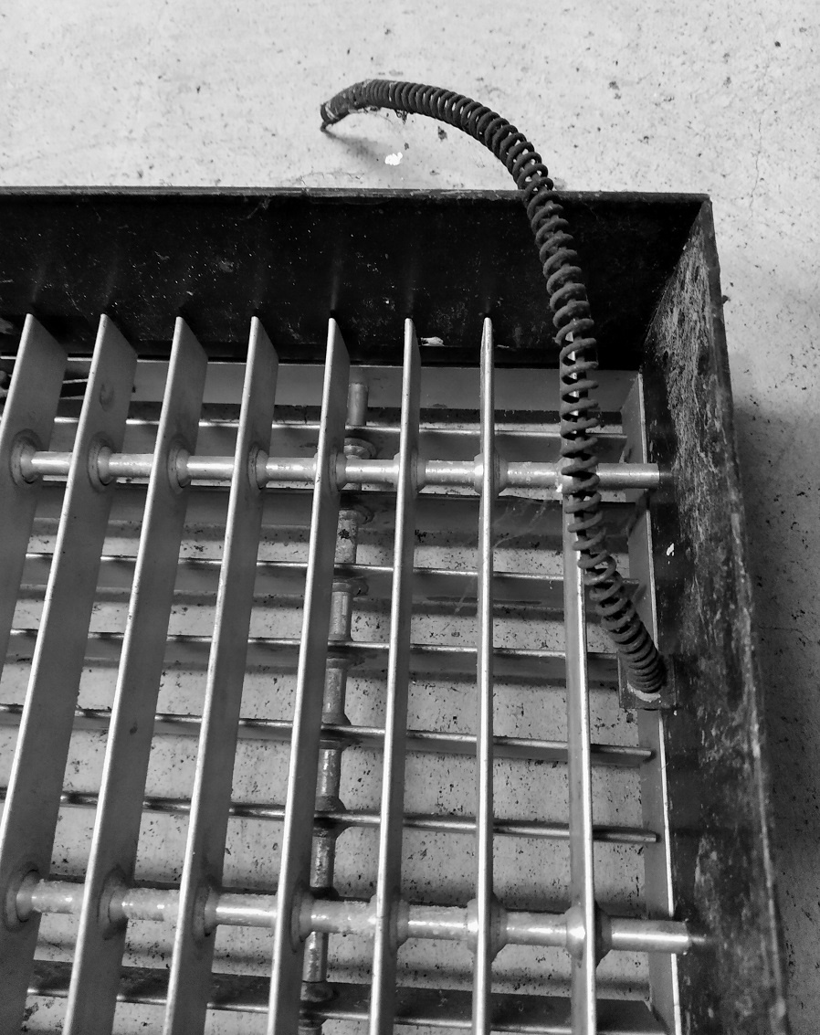 Mřížka stěnová (krbová) hliníková - 3