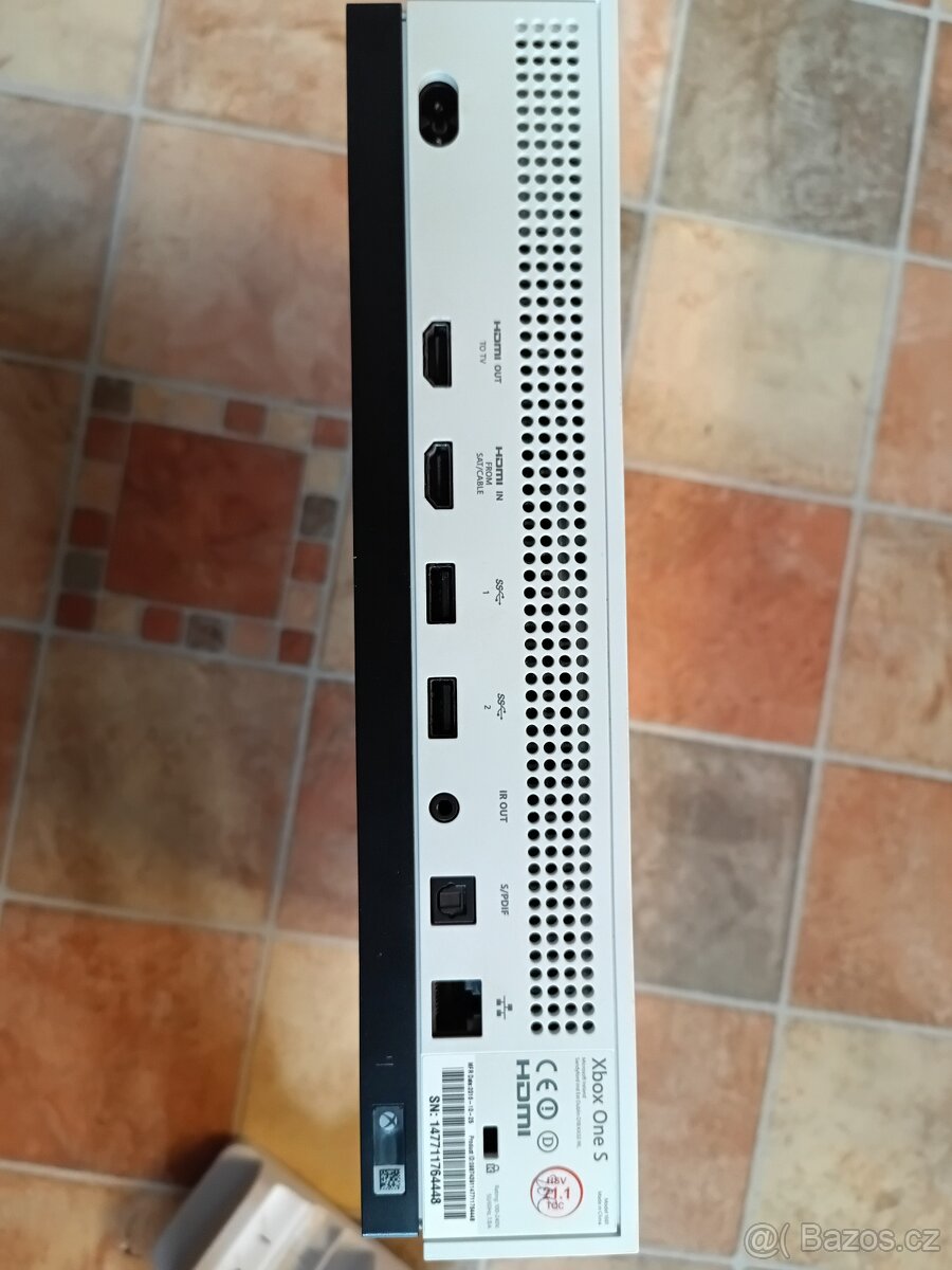 Xbox one s - 3