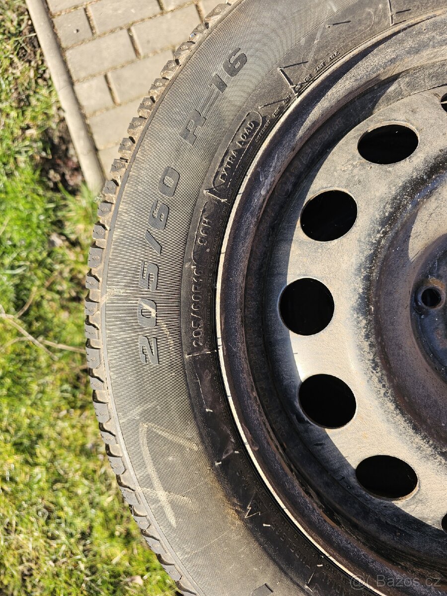 Pneu Citroen grand picaso - 3