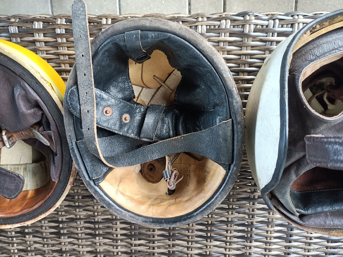 Prodám 3kusy HELMY KOKOSY - 3