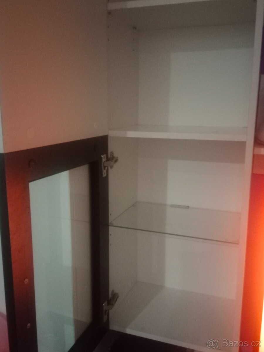 Závěsná skříň 2ks - 3