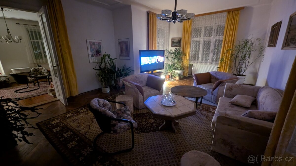 Pronájem bytu 3+kk 110m² v rodinném domě, dvě koupelny - 3