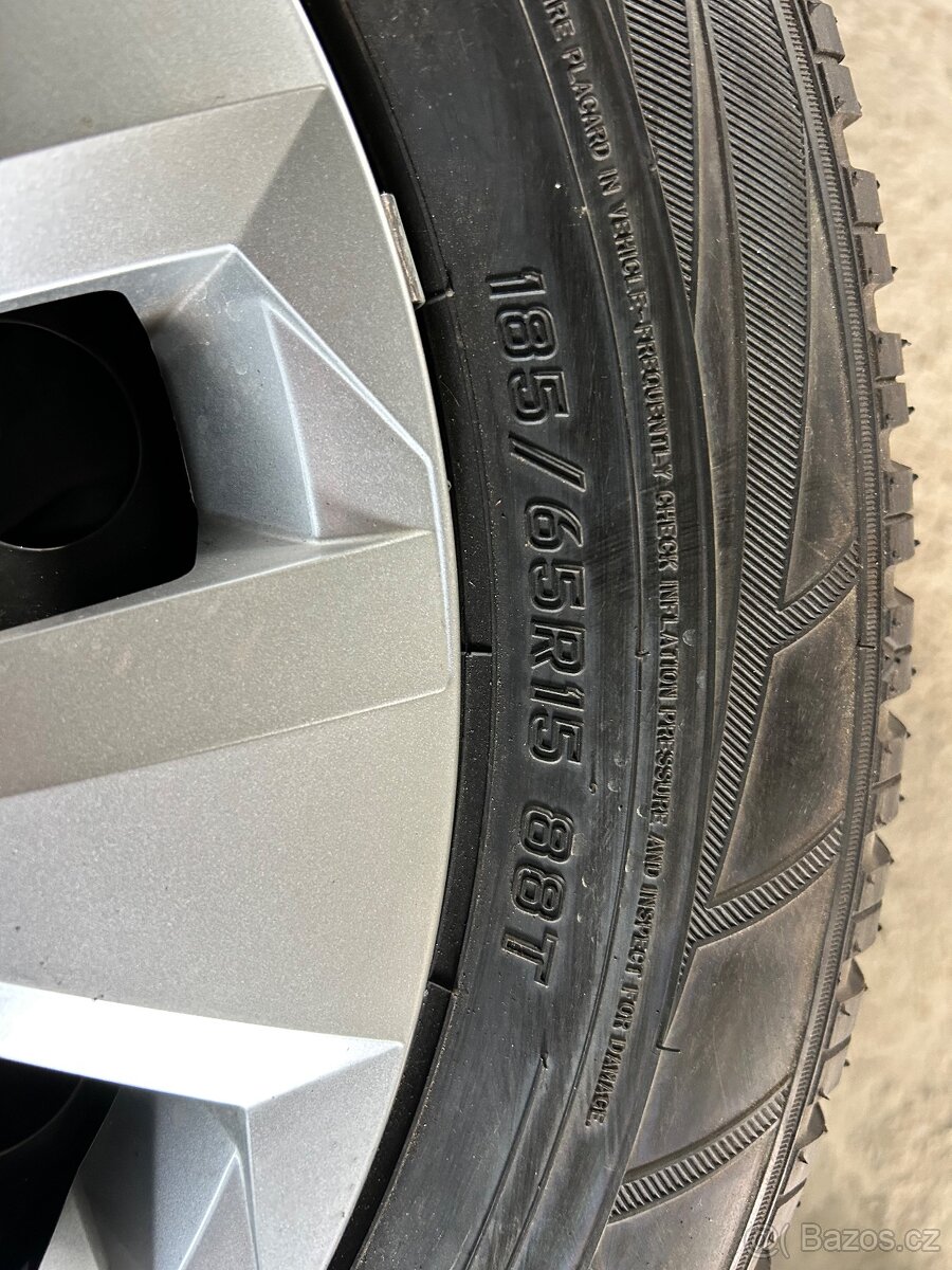 Škoda Fabia 4, VW Polo, 185/65/15 zimní - 3