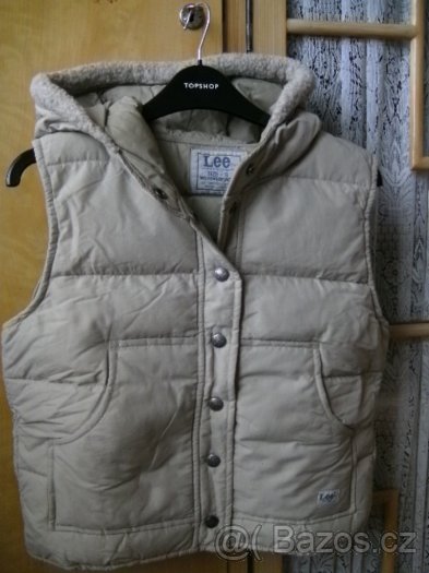 Lee VESTA S KAPUCOU, nová - 3