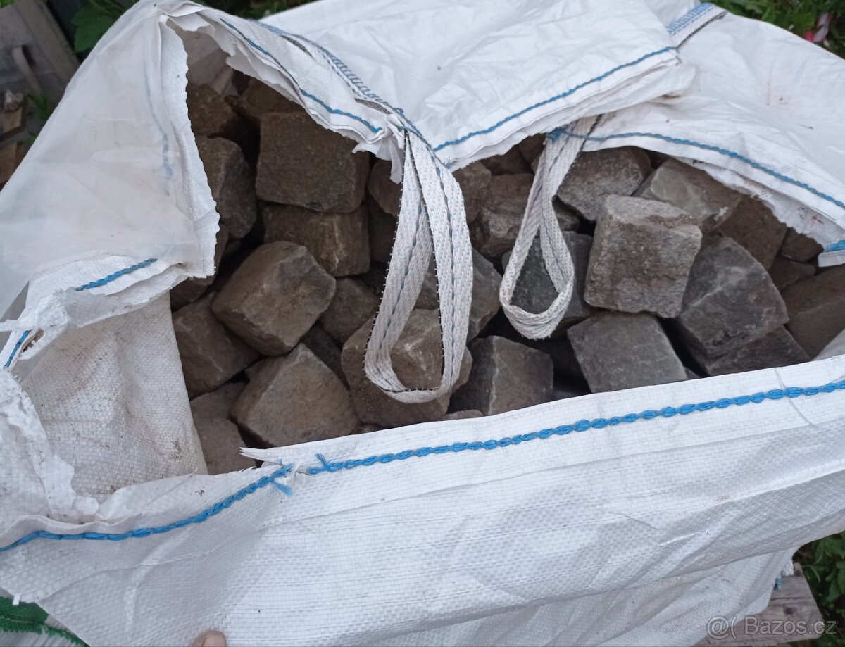 Dlažební kostky - 3