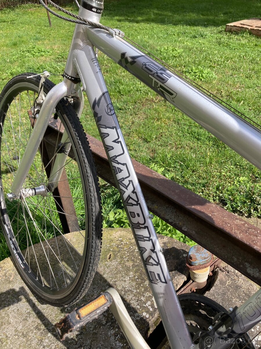 Trekové kolo MaxBike - 3