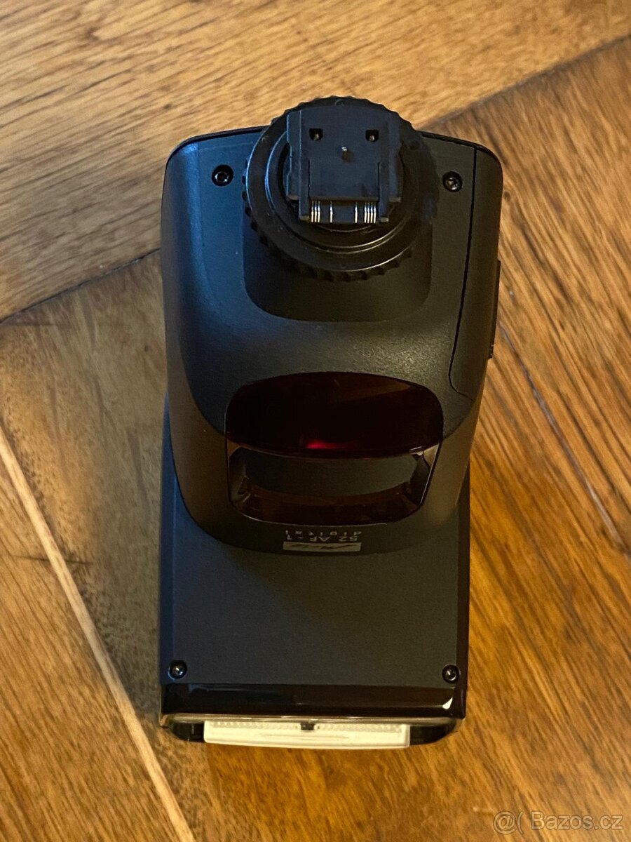 blesk Metz 52 AF-1 digital pro SONY - 3