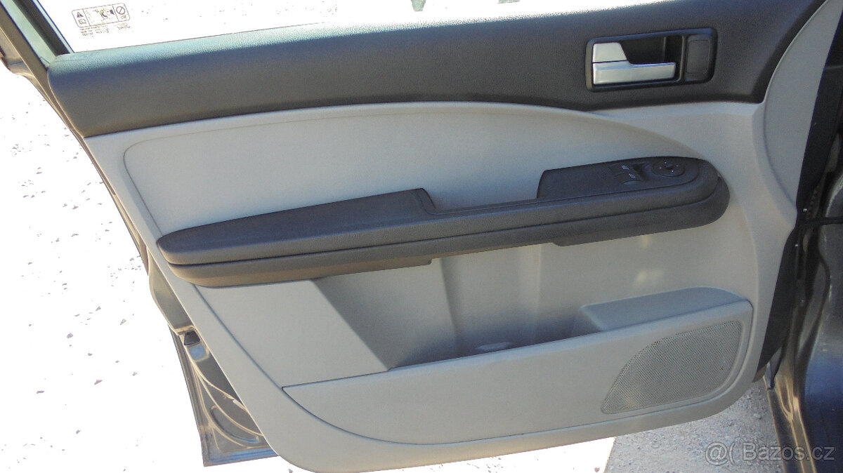 Ford C-Max 1,6 CDTi - náhradní díly - 3