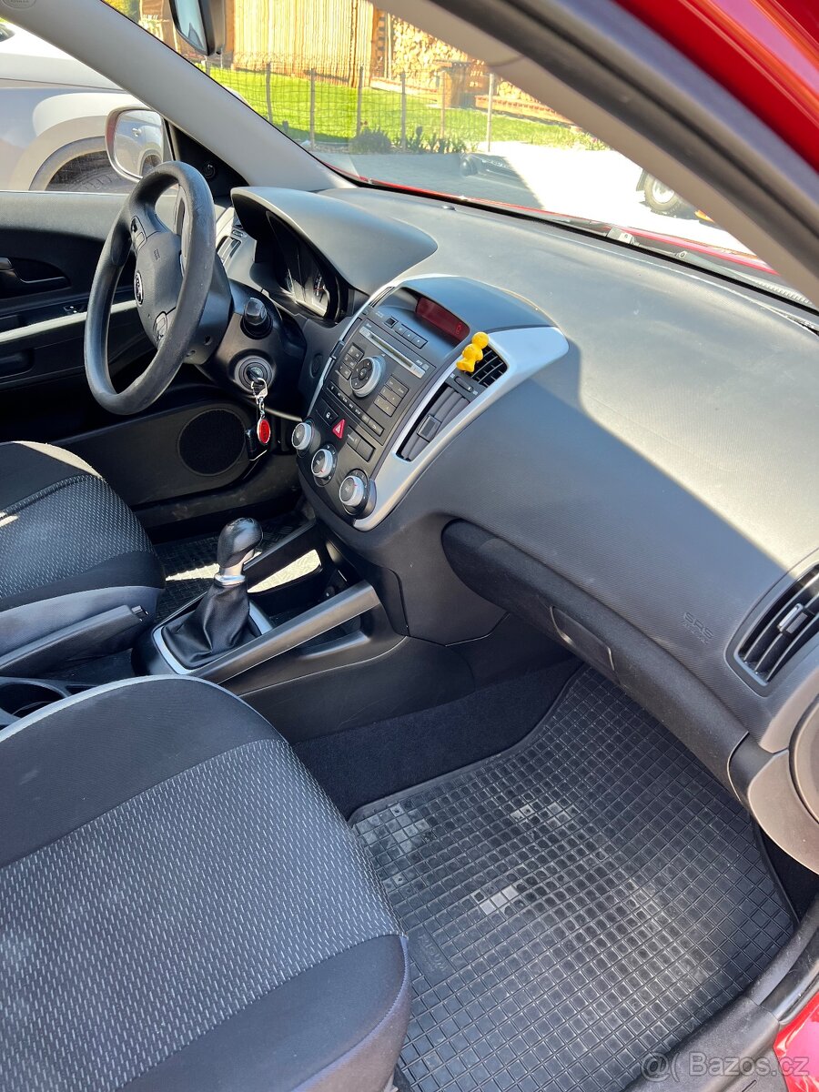 Kia Cee’d 1.4 i benzin - 3