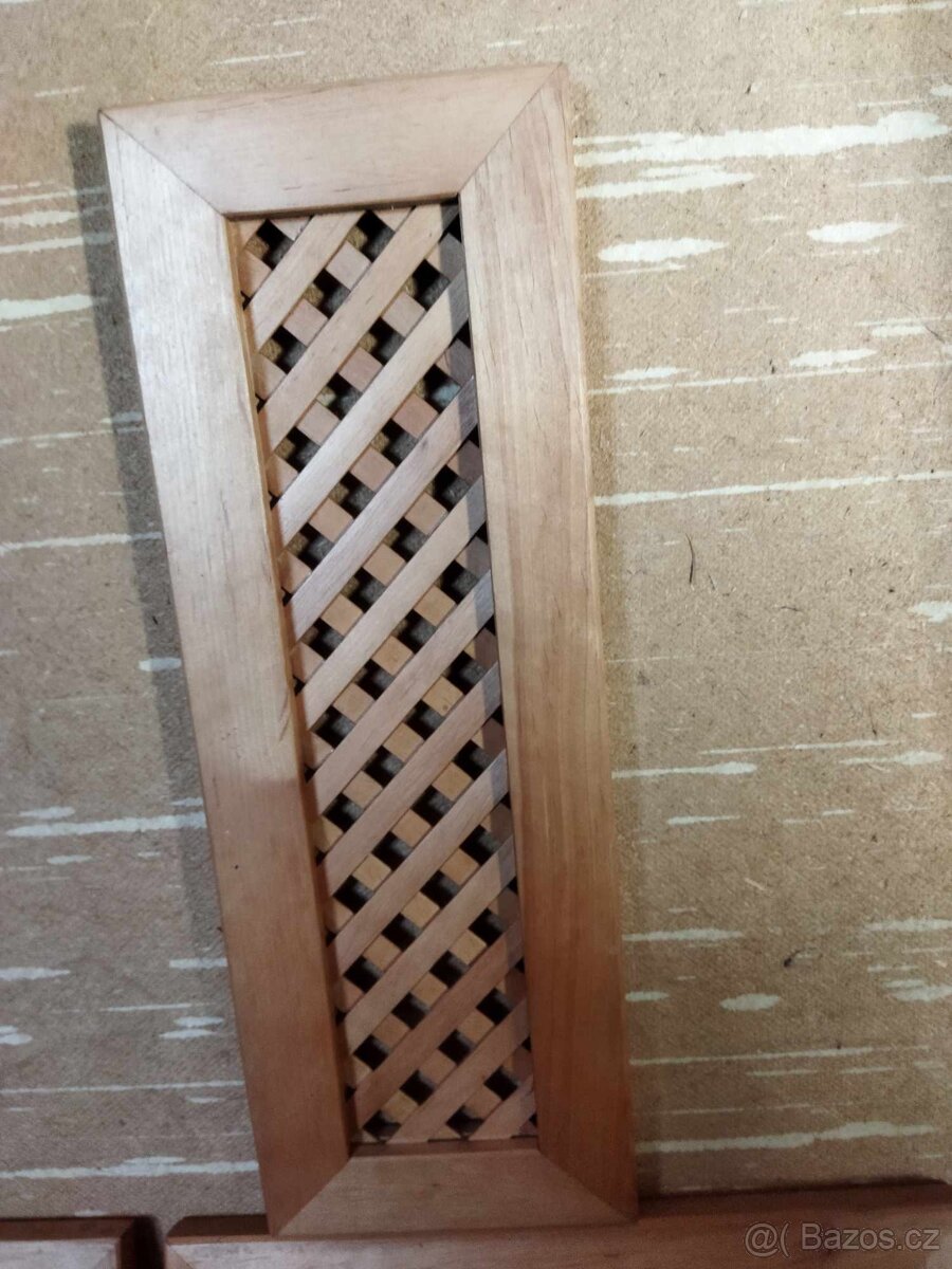 Rámečky s mřížkovou výplní, masívní, olšové - 3