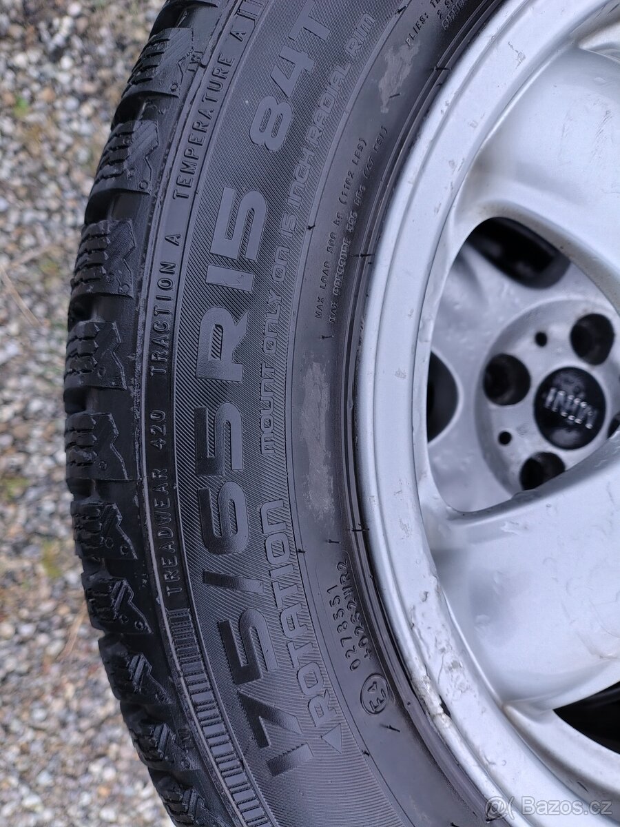 Zimni pneu 175/65/15 - 3