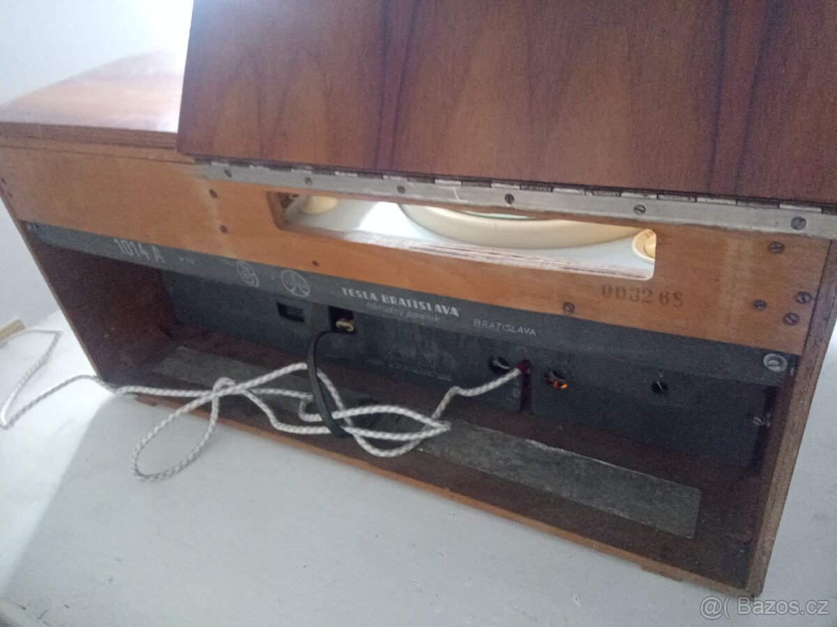 Tesla Fuga 1014A - 3