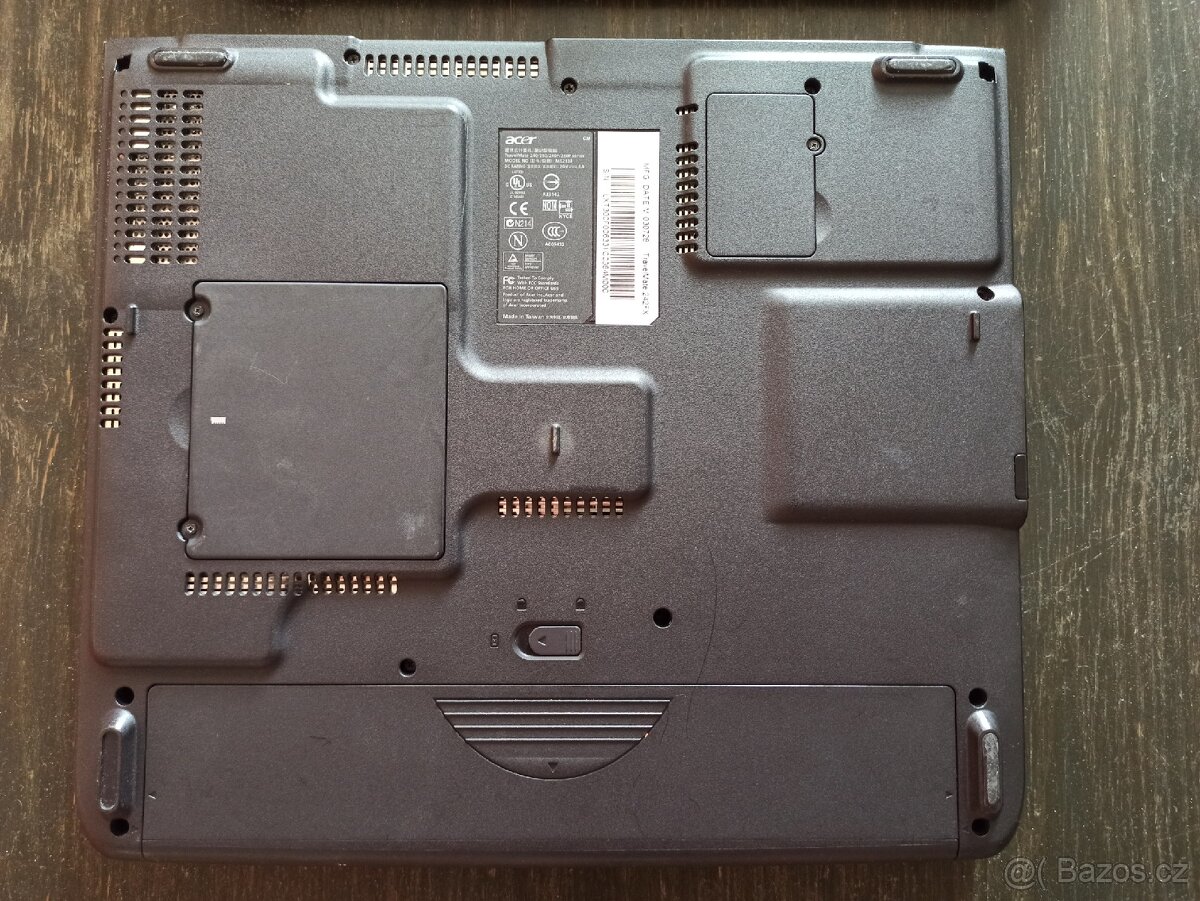 Notebook Acer TravelMate 242FX - 3