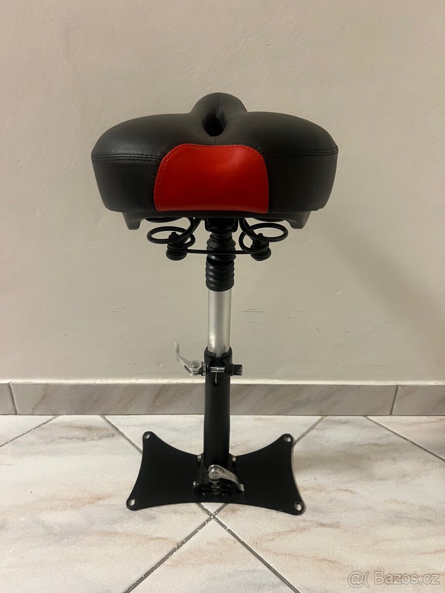 Sedátko pro elektrokoloběžky - 3