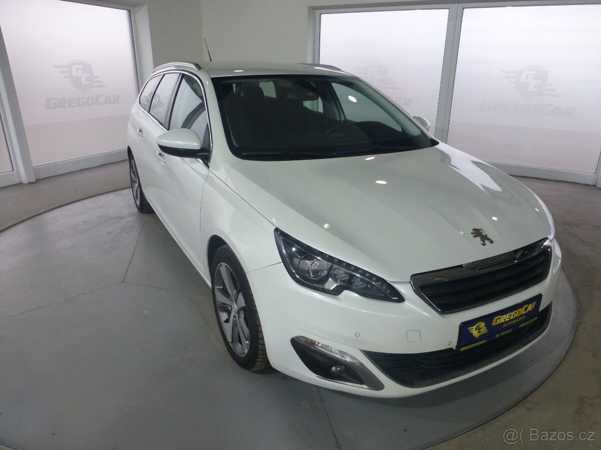 Peugeot 308 1,6HDI NAVIGACE ALU FULL LED - 3