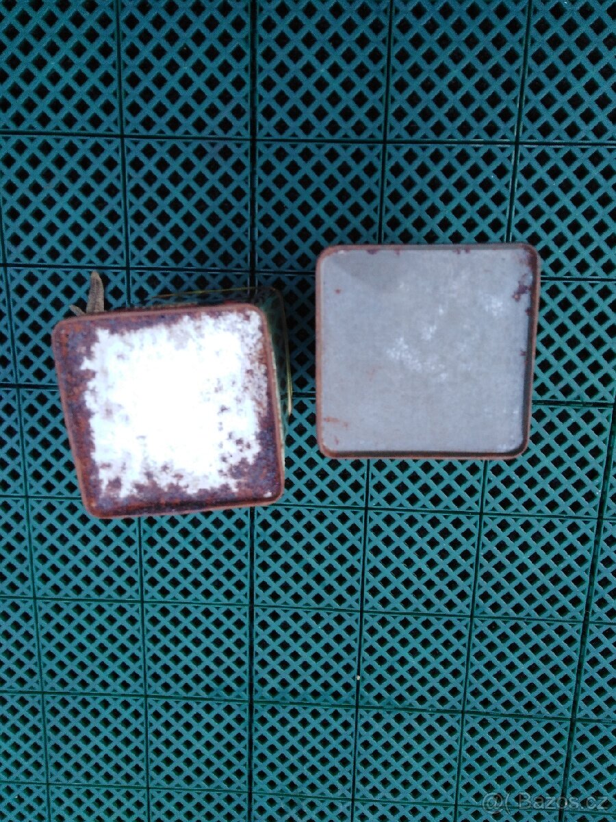 Staré dózy na CACAO - 3