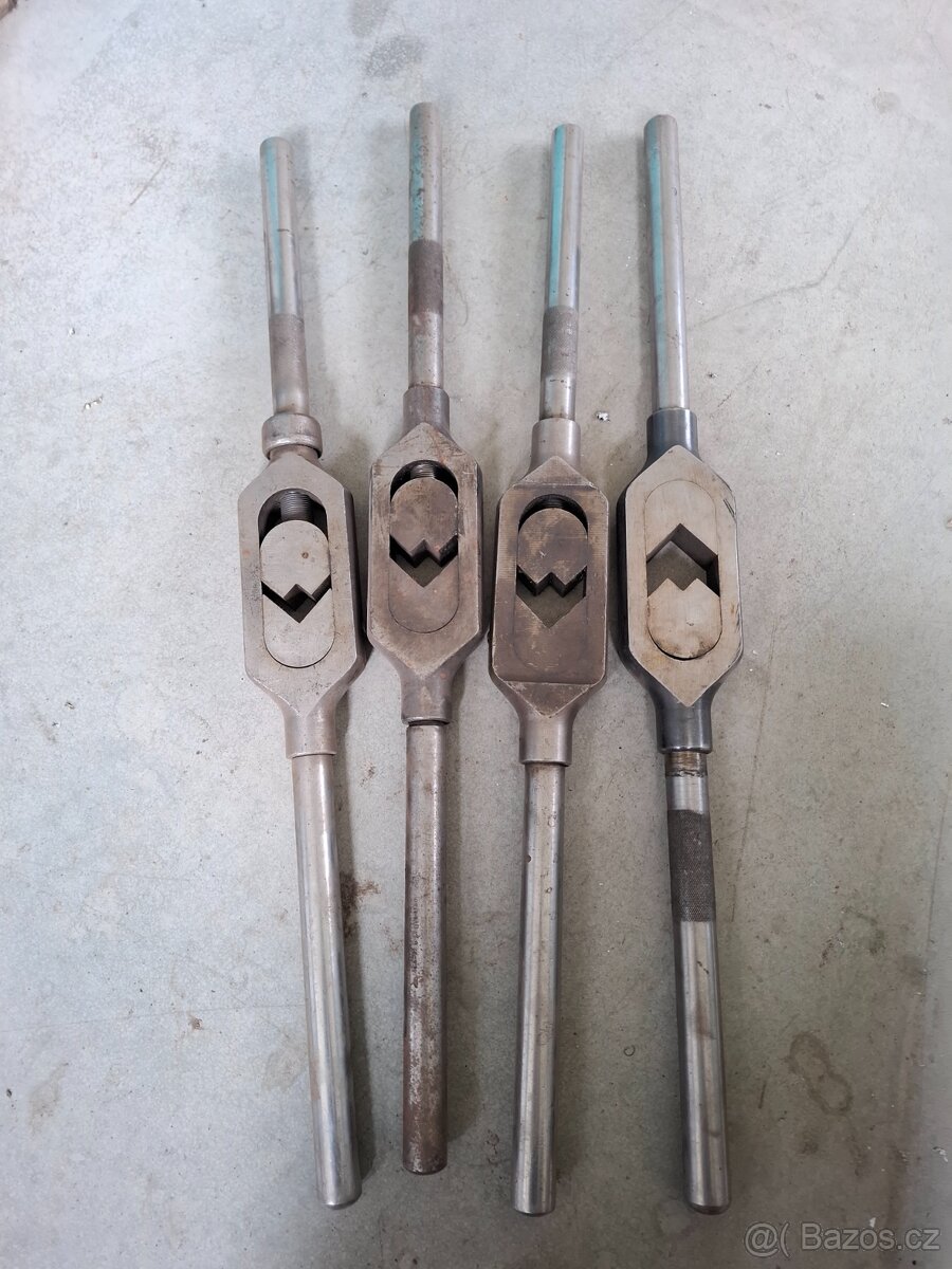 Vratidla na očka a závitníky - 3