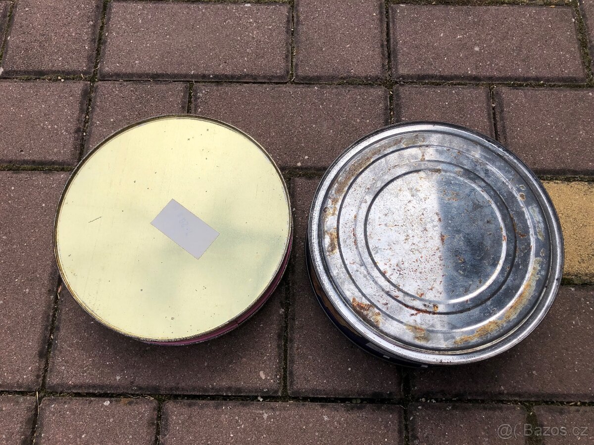 Staré plechové krabičky - 3