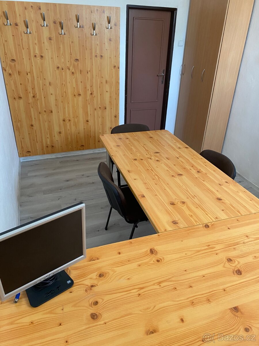 Pronájem kanceláře v Telči - 3