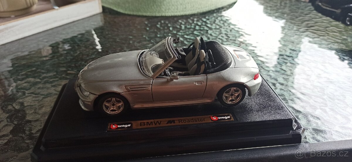 Sberatelske modely aut. - 3