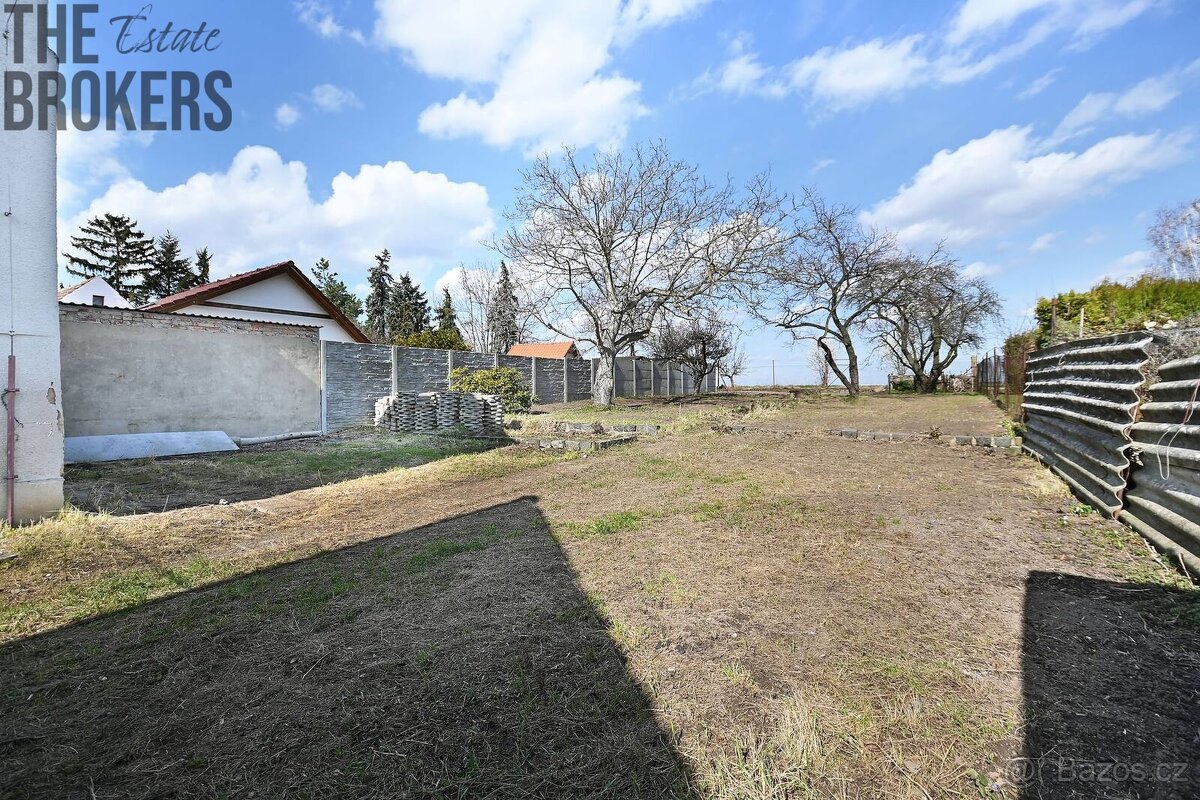 Prodej rodinného domu Dubeč - 3