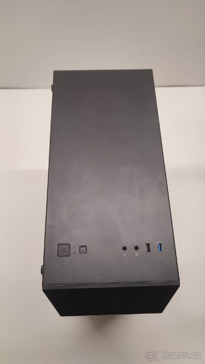 Herní počítač gamemax - 3