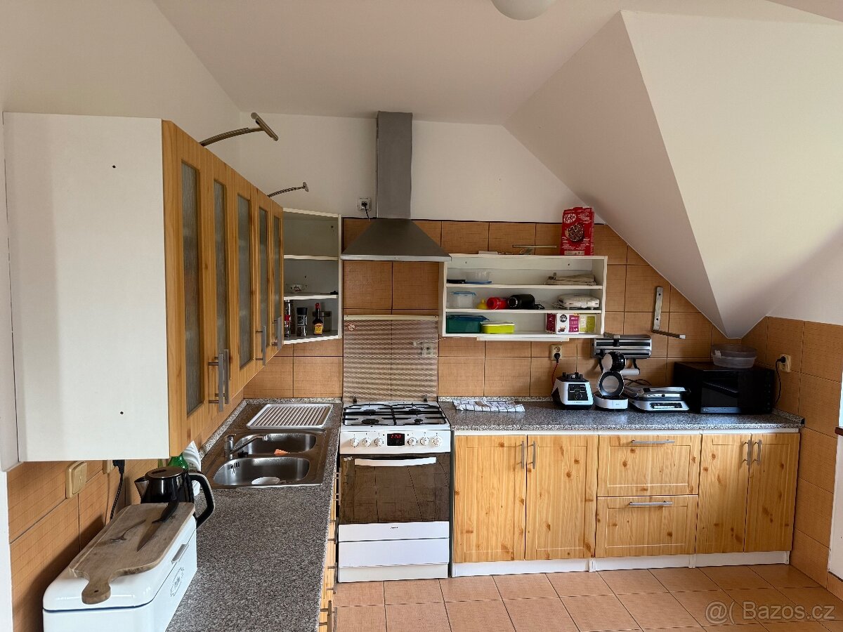 KOMPLETNE VYBAVENA KUCHYNE TROUBA DIGESTOR DREZ - 3