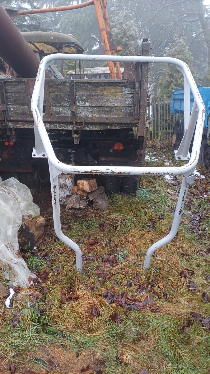 Kabina a ram na traktor zetor - 3