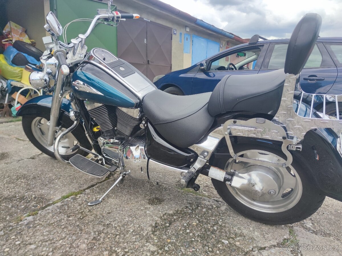 Suzuki VL 1500 LC - 3
