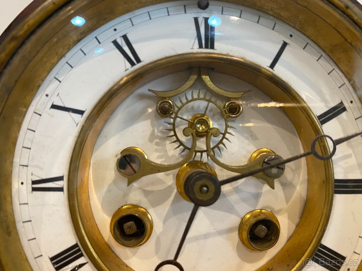 Hodiny s garniturou-Francie - 3