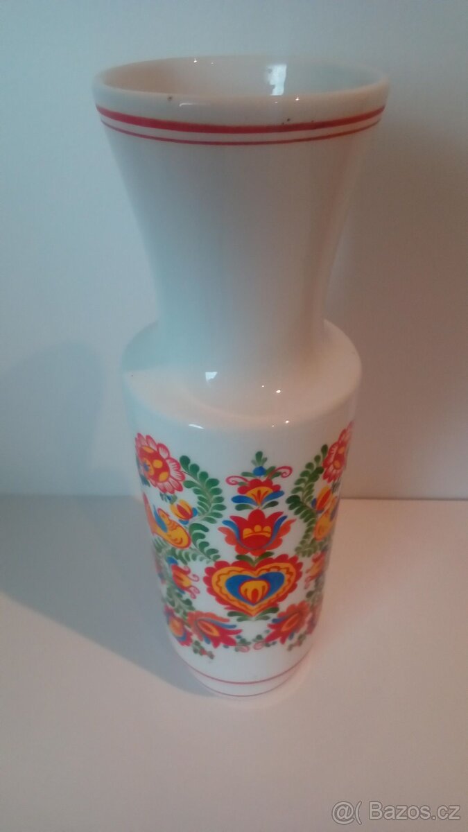 Stará váza a talíř , Jihočeský porcelán - 3