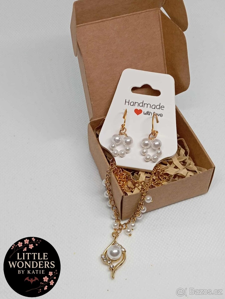 Zlatý set řetízku s náušnicemi - 3