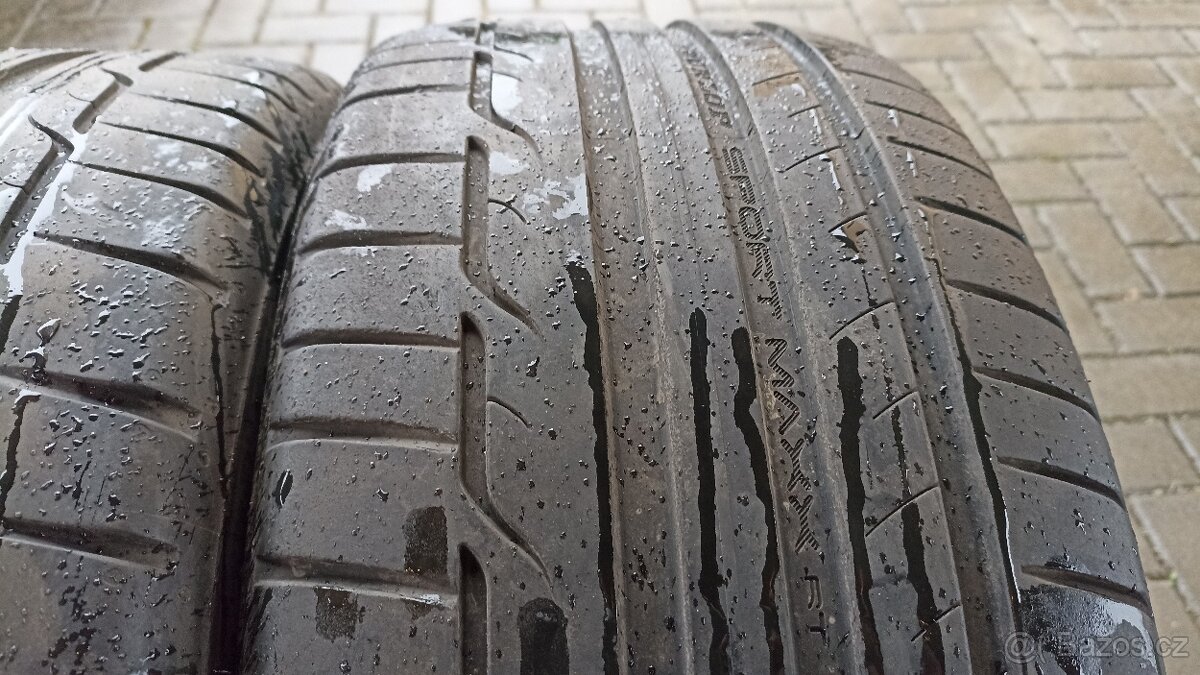 235 40 19 Dunlop sport maxx RT 4 ks - 3