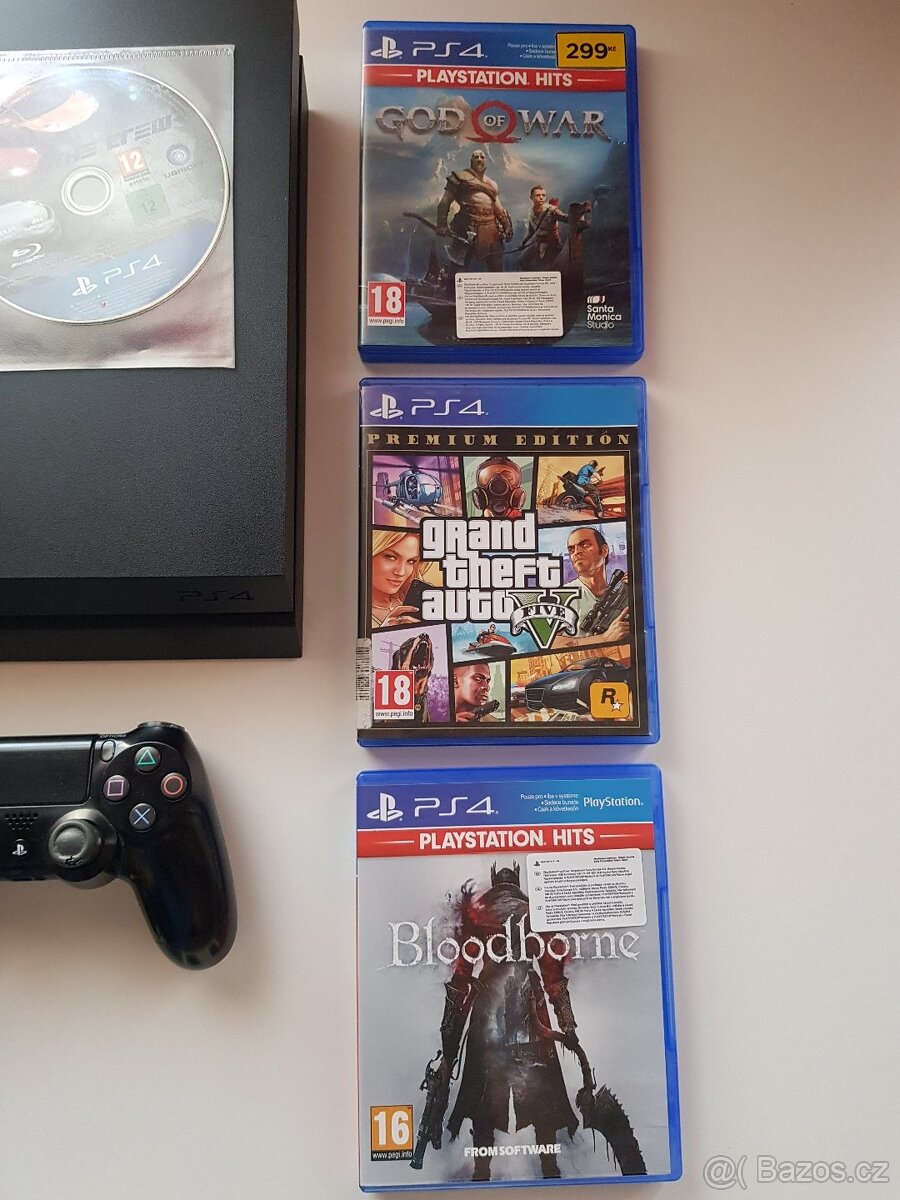 Playstation 4 - 3