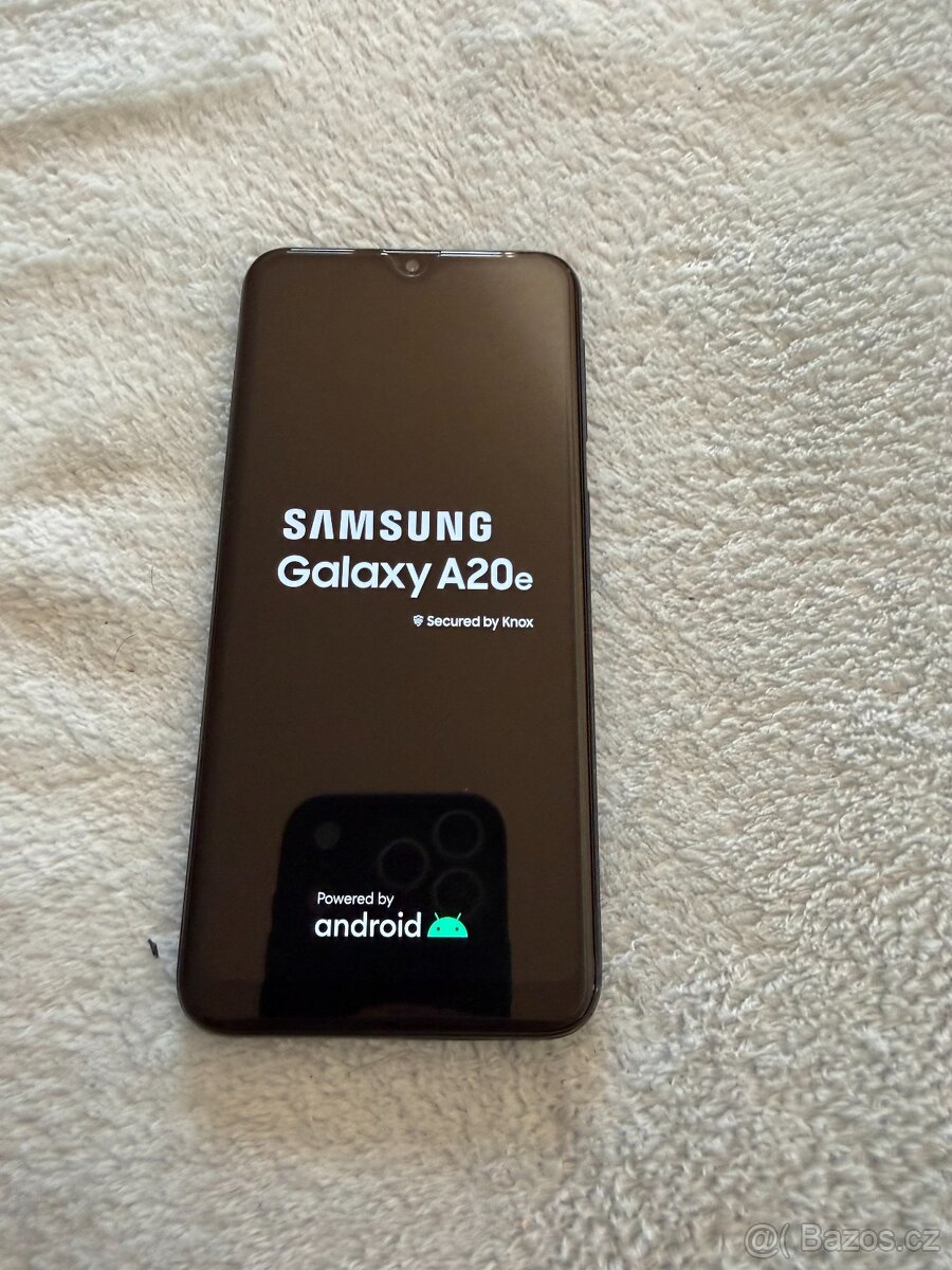 Samsung Galaxy A20e - 3