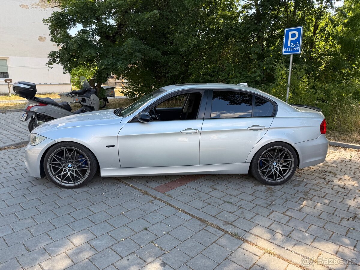 BMW 325i E90 - 3