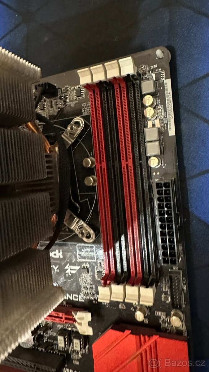 Fatal1ty H97 Performance + i7-4790K (4C/4T) - 3