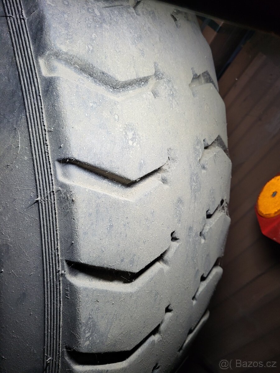 Pneu Matador Power 12 R 22,5 - 3