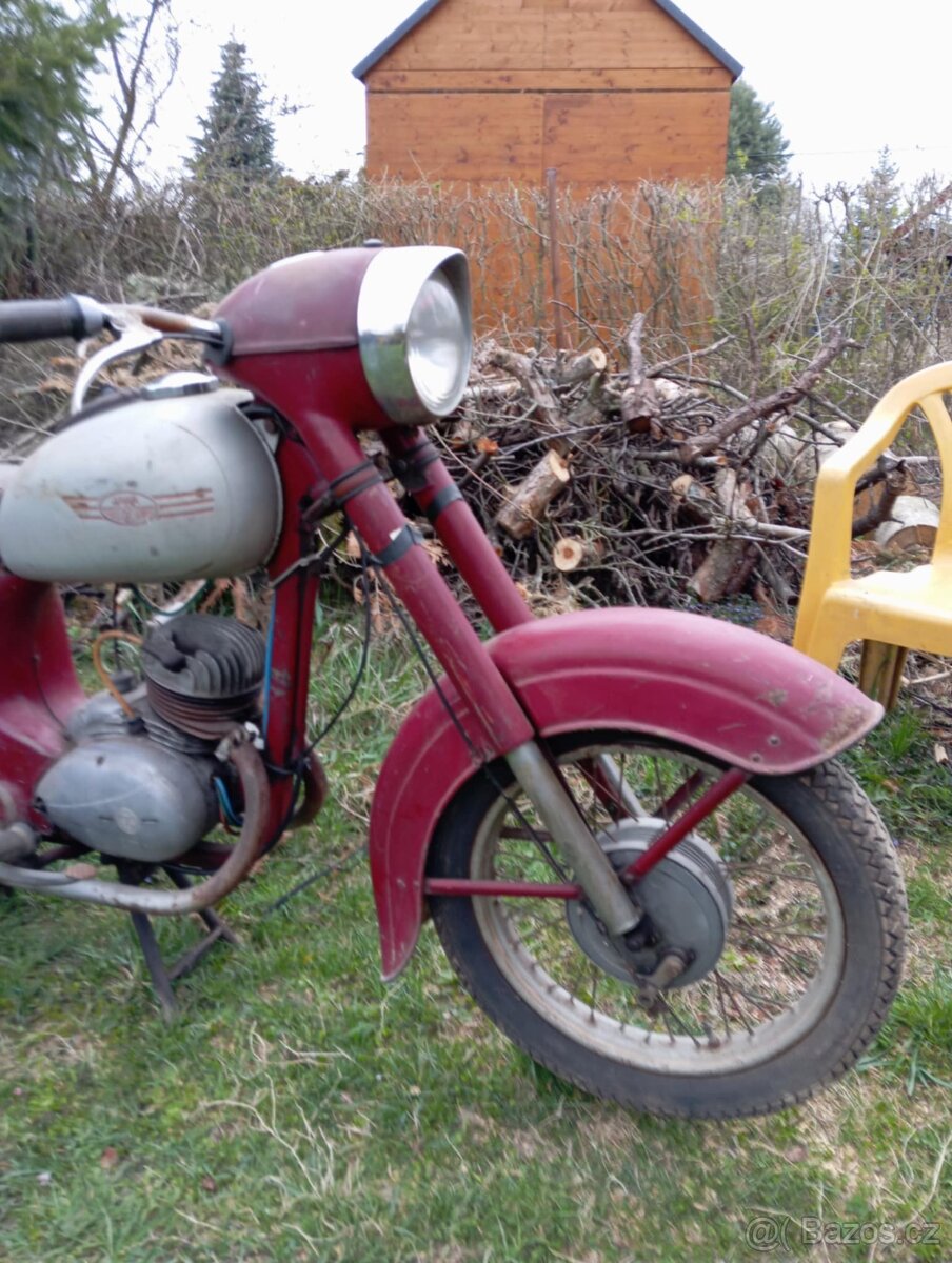 Jawa ČZ 150/352 - 3