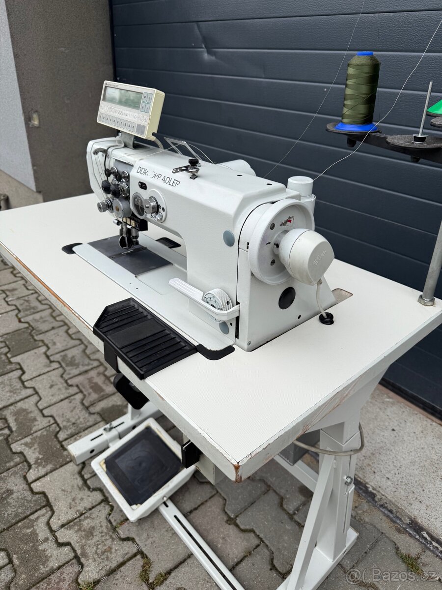 Šicí stroj Durkopp Adler 1220 se 2 jehlami, 4 mm, šicí stroj - 3